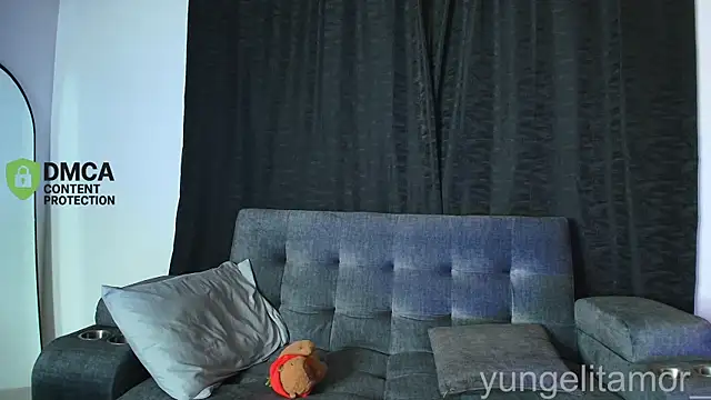 Snapshot of yungelitamor_ chatting on November 2025 05:22:02 AM yungelitamor online show from November 2025 05:22:02 AM