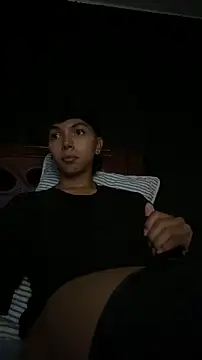 xhenisa  online show from February 2026 03:57:02 AM