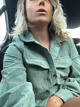 petrouchkaaa  online show from November 2025 09:57:01 AM