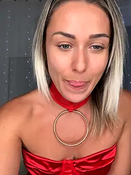 petrouchkaaa  online show from October 2025 07:48:02 PM