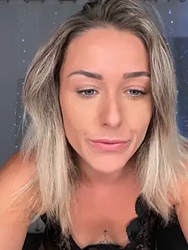 petrouchkaaa  online show from November 2025 08:58:01 PM