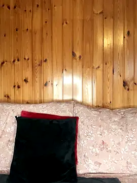 petrouchkaaa  online show from December 2025 10:17:02 AM