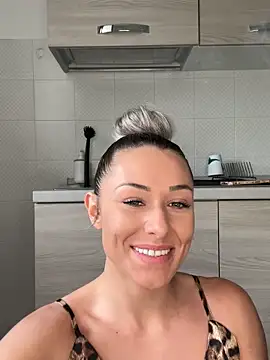 petrouchkaaa  online show from March 2026 11:28:02 AM