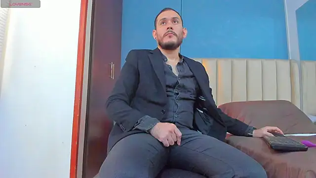 Snapshot of jeanpiere_ chatting on November 2025 12:31:02 PM jeanpiere online show from November 2025 12:31:02 PM