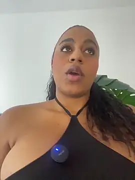 charlotteeruss online show from February 2026 08:30:02 PM