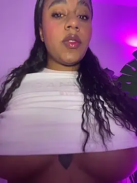 charlotteeruss online show from February 2026 08:00:01 AM