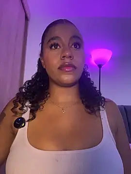 charlotteeruss online show from June 2026 02:07:02 PM