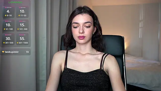 olivia jeas online show from November 2025 09:59:01 PM