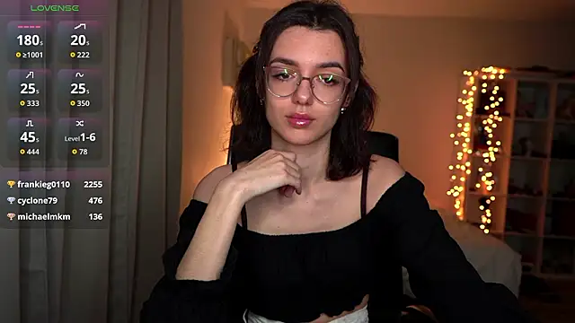 olivia jeas online show from February 2026 01:05:01 AM