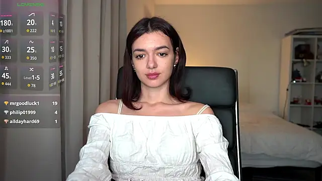 olivia jeas online show from November 2025 11:08:02 PM