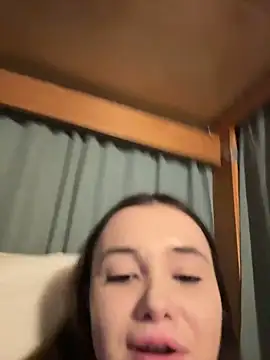 iamsofiedvige online show from February 2026 05:02:02 PM