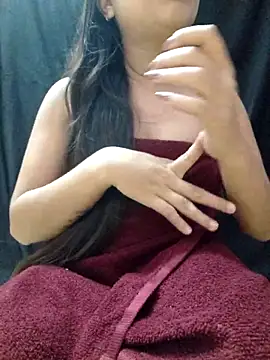 Snapshot of Roshni_98 chatting on June 2026 05:07:01 PM Roshni 98 online show from June 2026 05:07:01 PM