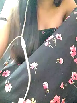 Snapshot of Roshni_98 chatting on February 2026 05:46:01 PM Roshni 98 online show from February 2026 05:46:01 PM