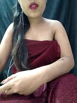 Snapshot of Roshni_98 chatting on June 2026 05:28:01 PM Roshni 98 online show from June 2026 05:28:01 PM