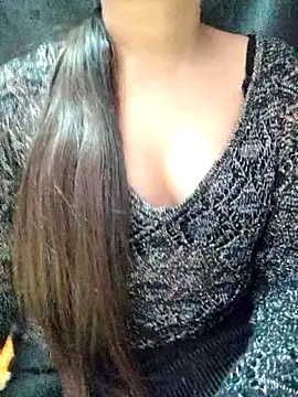 Snapshot of Roshni_98 chatting on April 2026 06:19:01 AM Roshni 98 online show from April 2026 06:19:01 AM