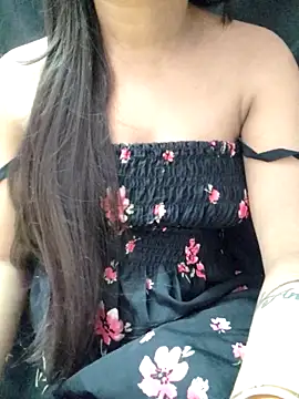 Snapshot of Roshni_98 chatting on March 2026 12:32:02 PM Roshni 98 online show from March 2026 12:32:02 PM