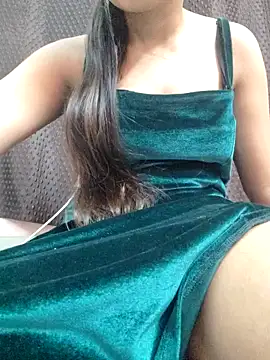 Snapshot of Roshni_98 chatting on March 2025 06:27:01 AM Roshni 98 online show from March 2025 06:27:01 AM