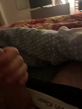 Snapshot of ilfregnoo chatting on December 2024 09:20:01 PM ilfregnoo online show from December 2024 09:20:01 PM