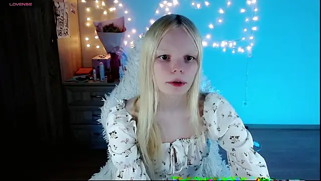 Emily Nyaffee online show from March 2025 10:48:02 PM