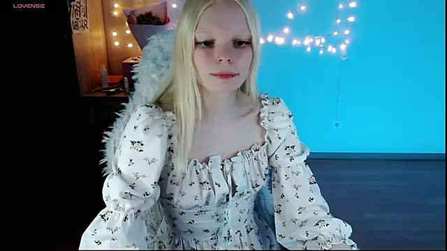 Emily Nyaffee online show from March 2025 10:31:02 PM