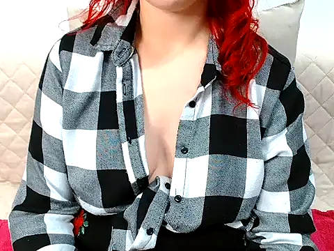 Cristina foryou online show from December 2025 10:26:02 PM