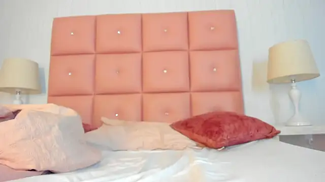 Snapshot of lhiamfit chatting on March 2025 04:11:01 PM lhiamfit online show from March 2025 04:11:01 PM