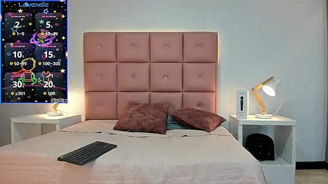 Snapshot of lhiamfit chatting on October 2025 05:01:02 PM lhiamfit online show from October 2025 05:01:02 PM