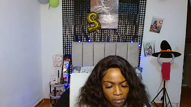 Wilson Siara online show from October 2025 04:35:01 AM