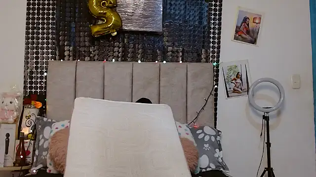 Wilson Siara online show from October 2025 01:50:01 AM