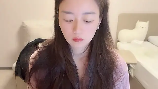 A-xena online show from October 2025 02:43:01 AM