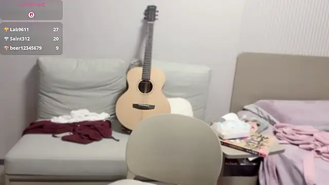 A-xena online show from November 2025 03:11:01 AM