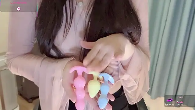 A-xena online show from November 2025 03:01:01 PM