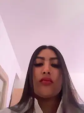 NatashaBrown12 online show from October 2025 01:34:01 PM