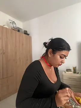 NatashaBrown12 online show from May 2026 08:19:01 PM