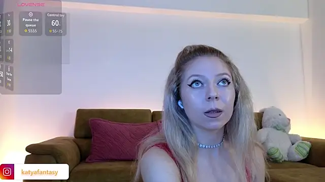 KatyaFantasy online show from November 2025 08:01:02 PM