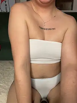 PetiteAngel666 online show from April 2026 05:19:02 PM