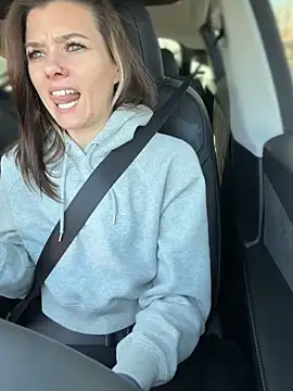 LadyLena1 online show from October 2025 06:18:02 PM