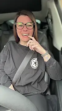 LadyLena1 online show from May 2026 06:14:01 PM