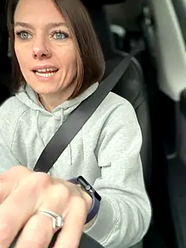 LadyLena1 online show from December 2025 09:07:02 PM