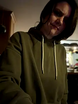 LadyLena1 online show from December 2025 01:12:01 AM