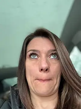 LadyLena1 online show from March 2025 09:02:02 PM