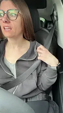 LadyLena1 online show from April 2026 06:00:01 PM