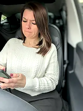 LadyLena1 online show from November 2025 07:07:01 PM