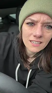 LadyLena1 online show from February 2026 11:05:02 PM