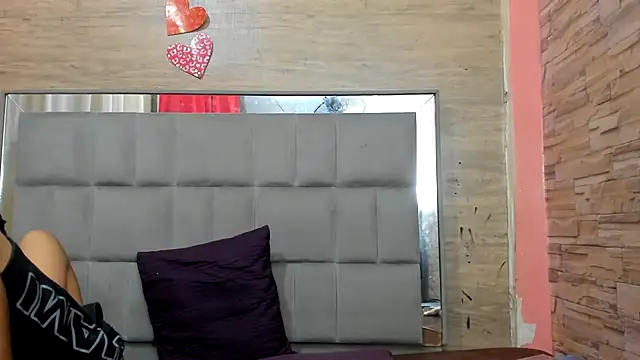 chicasirbo online show from October 2025 08:31:02 PM