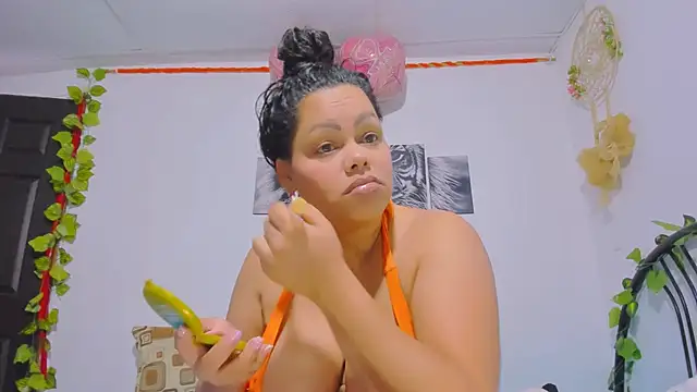 Alhelqueen online show from September 2025 03:26:01 PM