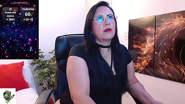 Snapshot of amalia_brunette chatting on February 2025 10:20:01 PM amalia brunette online show from February 2025 10:20:01 PM