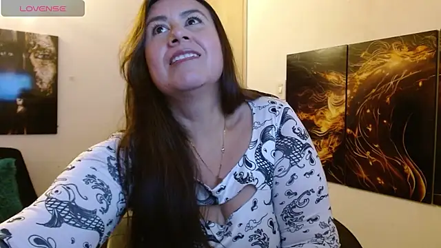 amalia brunette online show from December 2025 10:34:01 PM