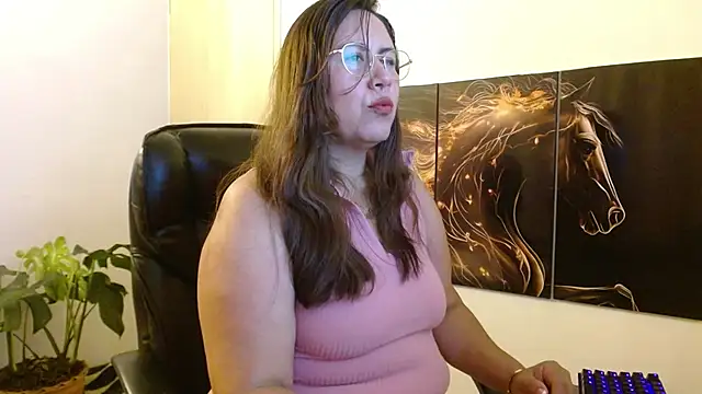 amalia brunette online show from March 2026 07:21:01 AM