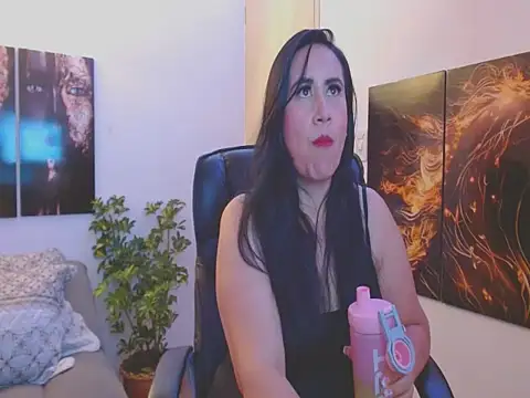 Snapshot of amalia_brunette chatting on March 2025 11:07:01 PM amalia brunette online show from March 2025 11:07:01 PM